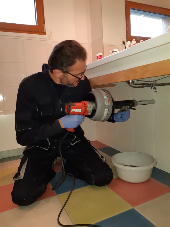 debouchage évier bouché oyonnax