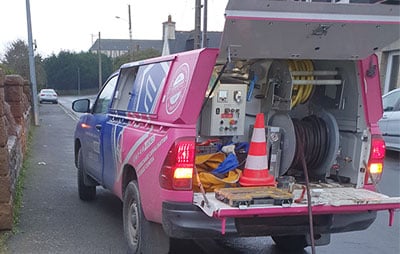 voiture équipée débouchage canalisation Saint-Brieuc