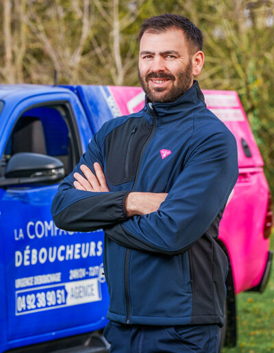 Portrait de Romain, déboucheurs dans les Alpes-Maritimes